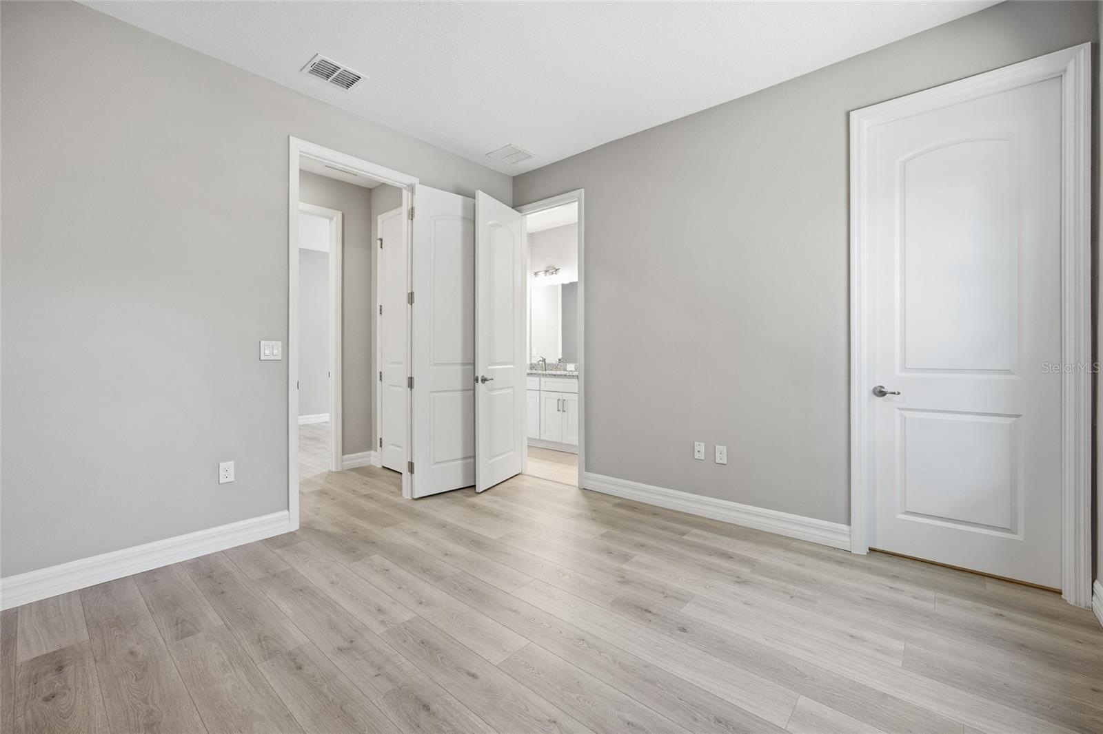 CLEARVIEW ESTATES SECOND ADD - Residential