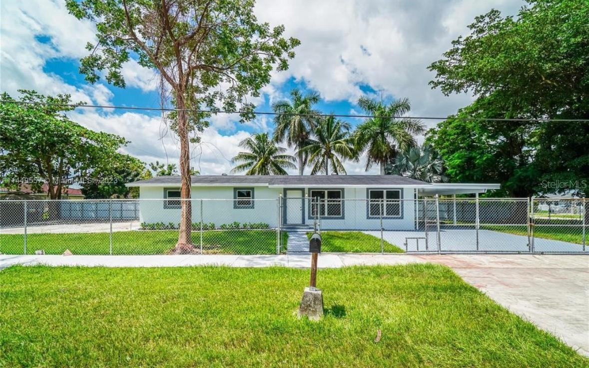 300 SW 8TH AVENUE