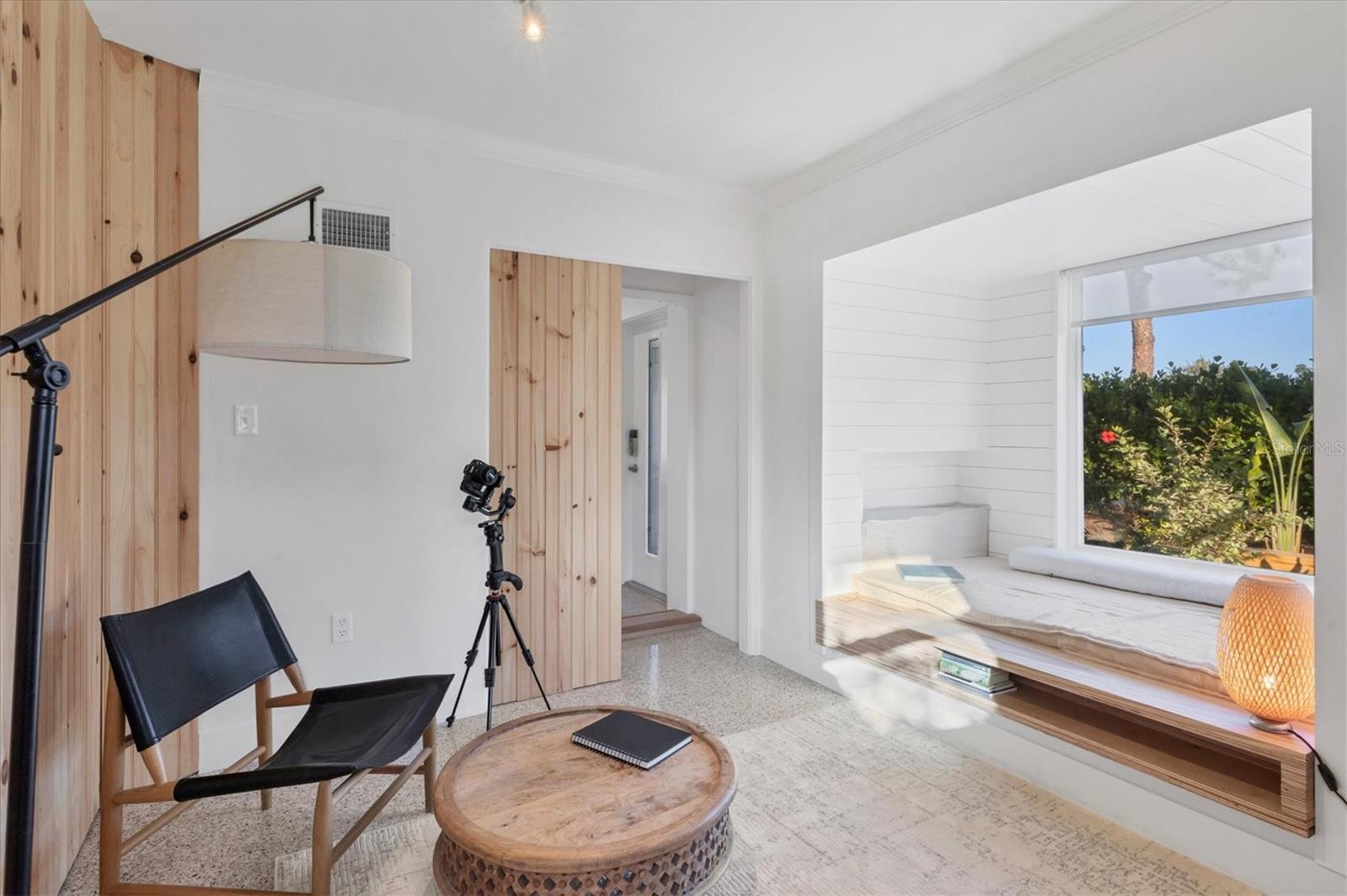 HARBOR OAKS - Residential