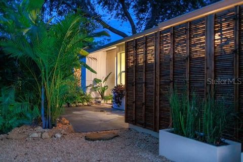 2040 PALM TERRACE SARASOTA FL 34231