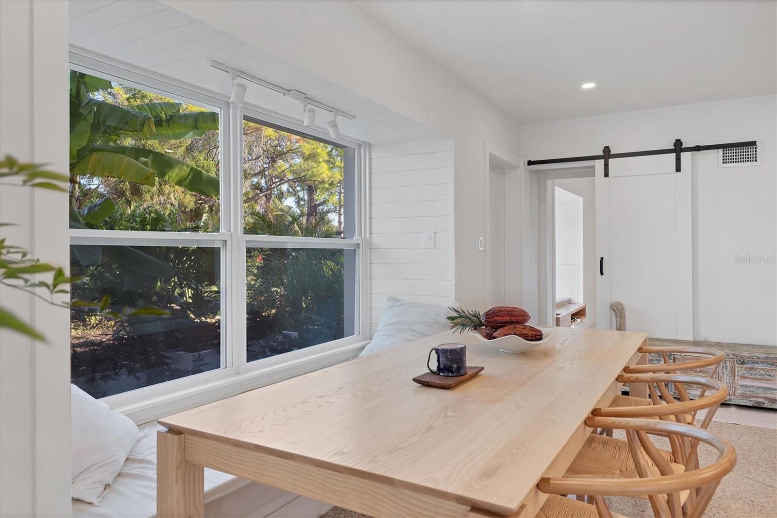 HARBOR OAKS - Residential