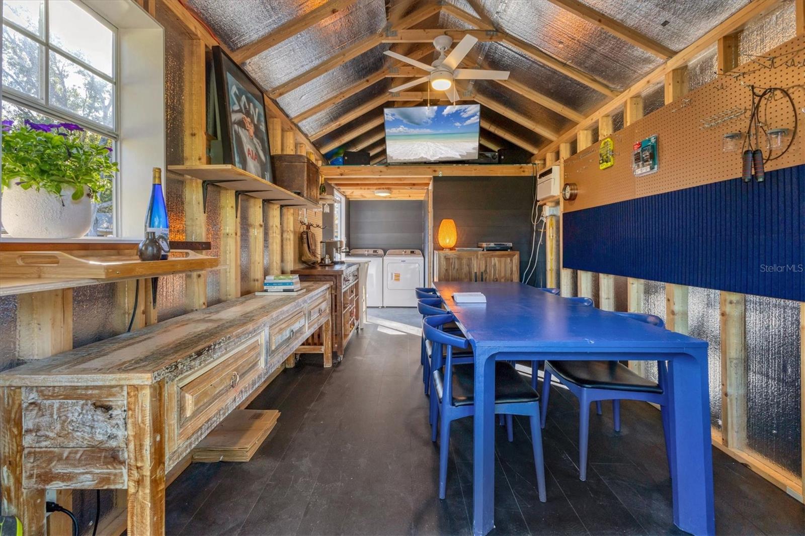 HARBOR OAKS - Residential