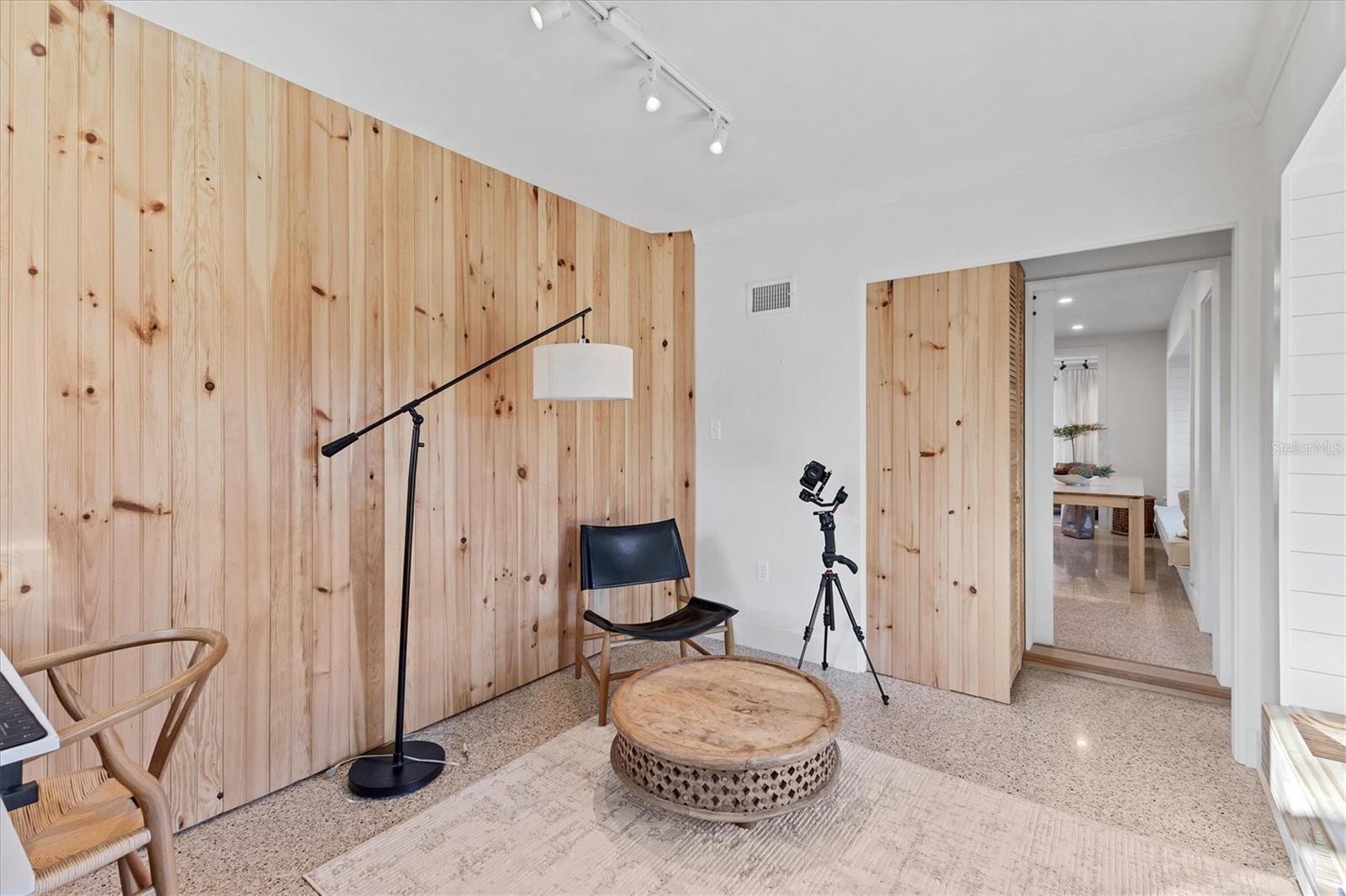 HARBOR OAKS - Residential