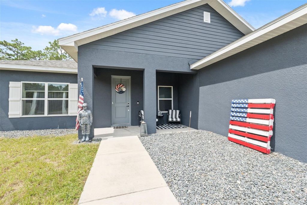 Photo of 13073 Jaywalk Road, Weeki Wachee, FL 34614 (MLS # W7878987)