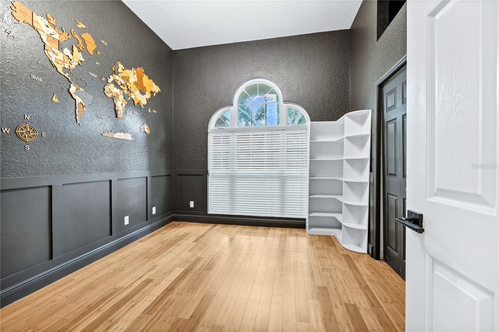 CONWAY GROVES - Residential