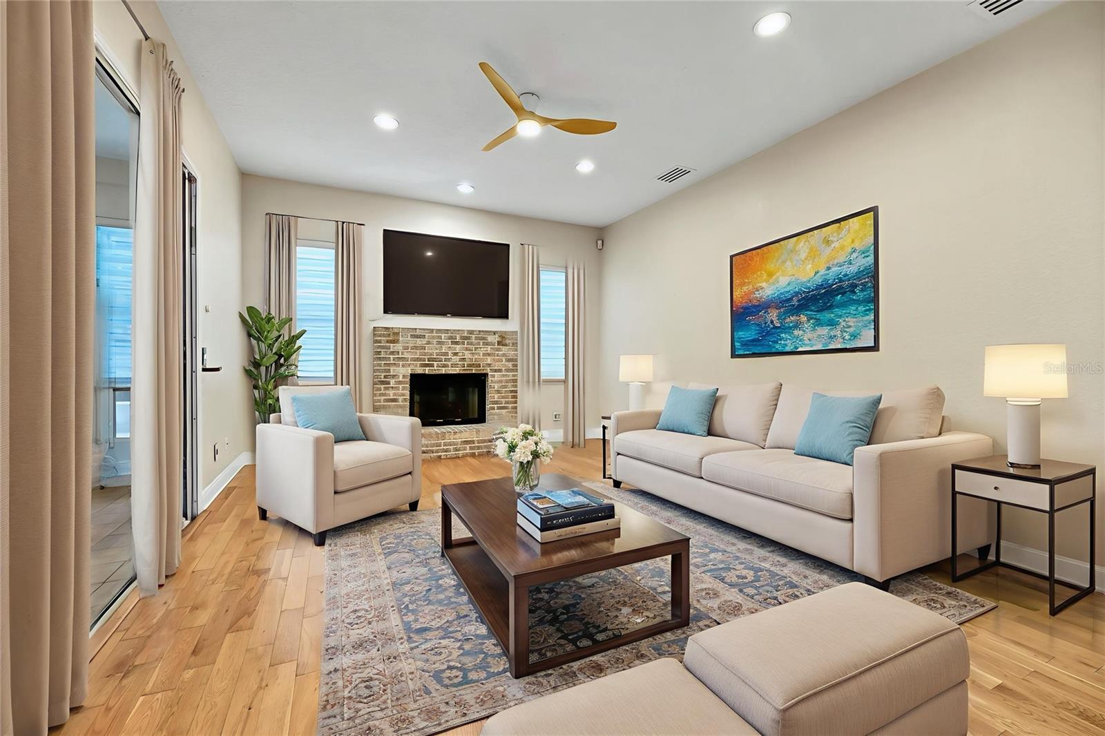 CONWAY GROVES - Residential