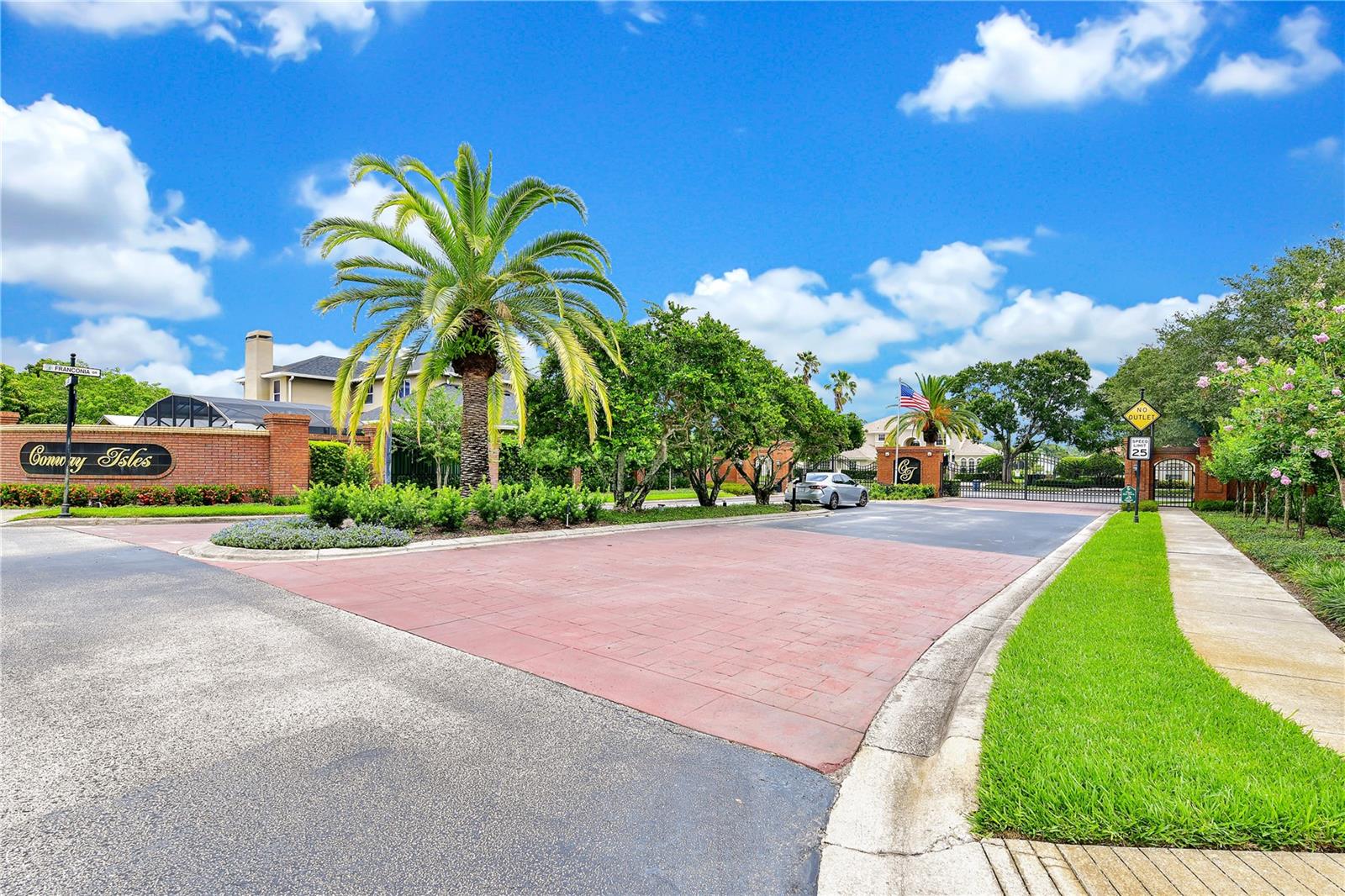 CONWAY GROVES - Residential