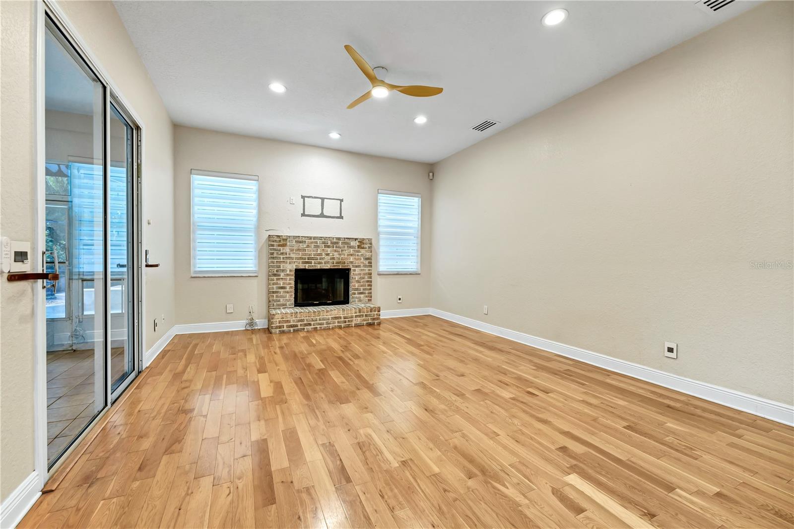 CONWAY GROVES - Residential