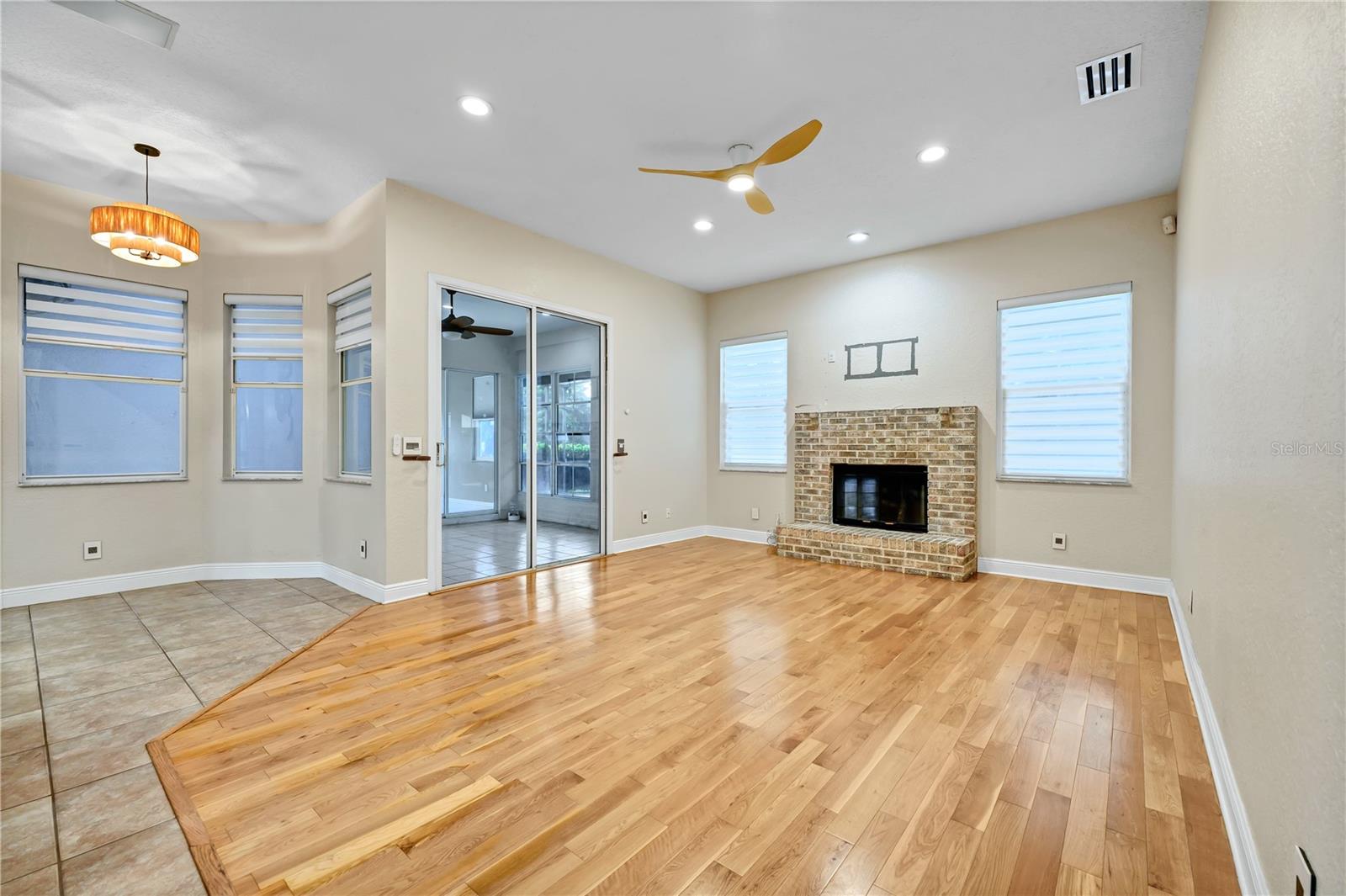 CONWAY GROVES - Residential