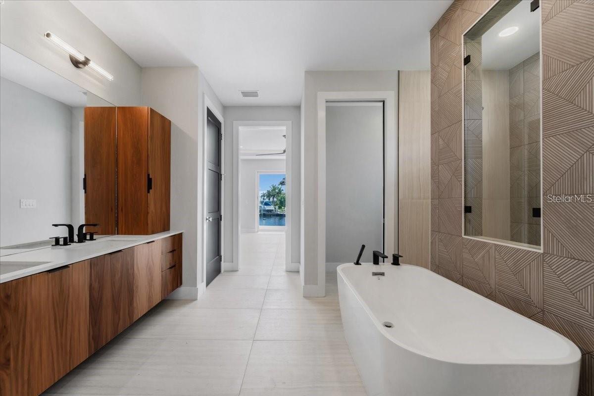 PUNTA GORDA ISLES SEC 12 - Residential
