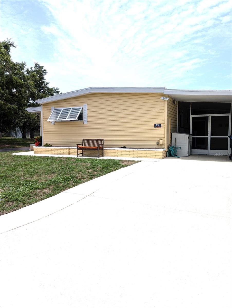 25 SAVONA AVENUE