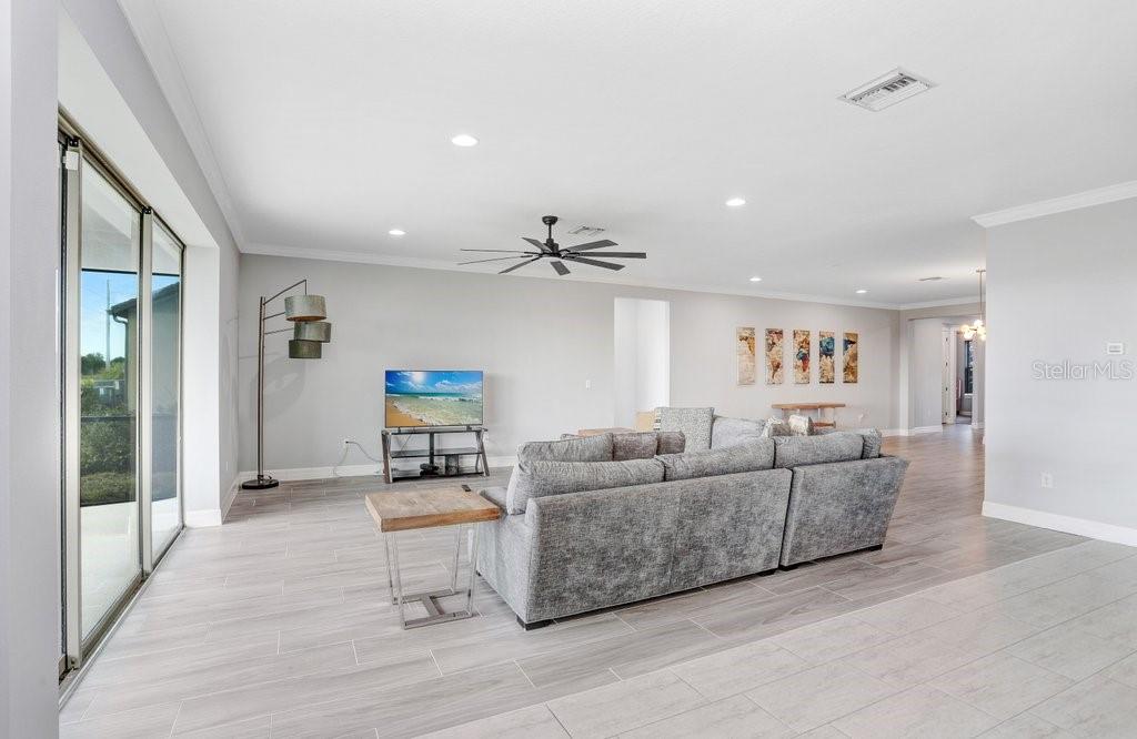 SOUTH FORK TR O PH 2 - Residential