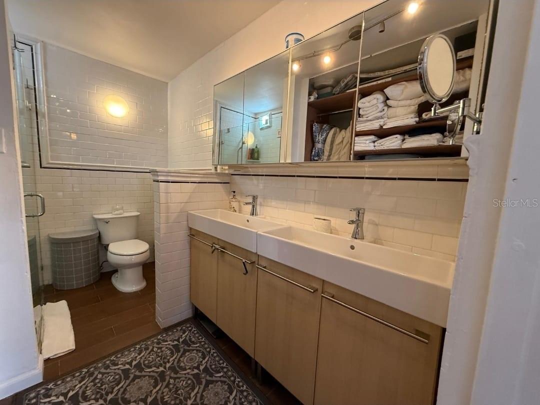 COND OCEAN TOWER - Residential