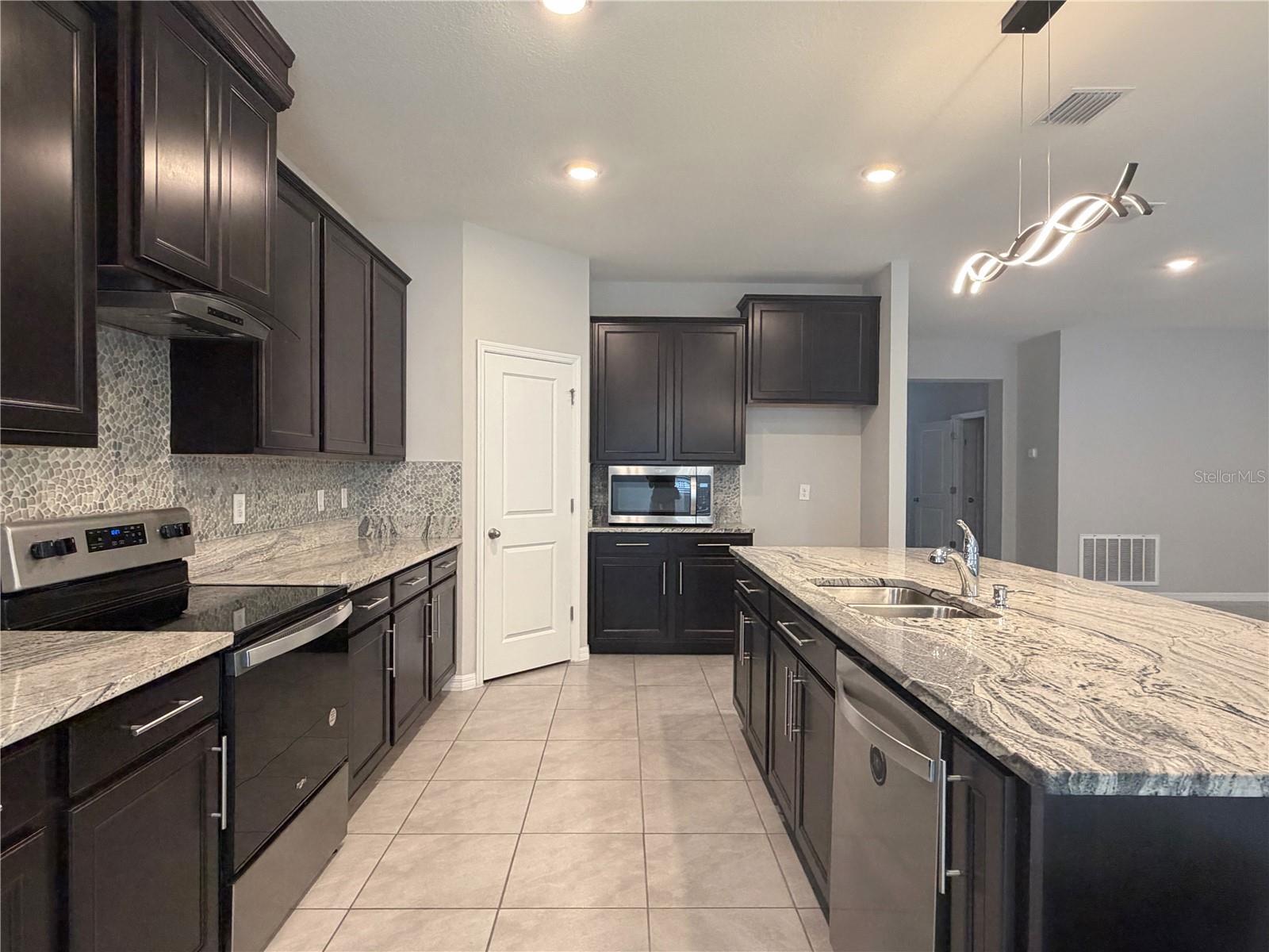 DEER PATH NORTH - Residential Lease