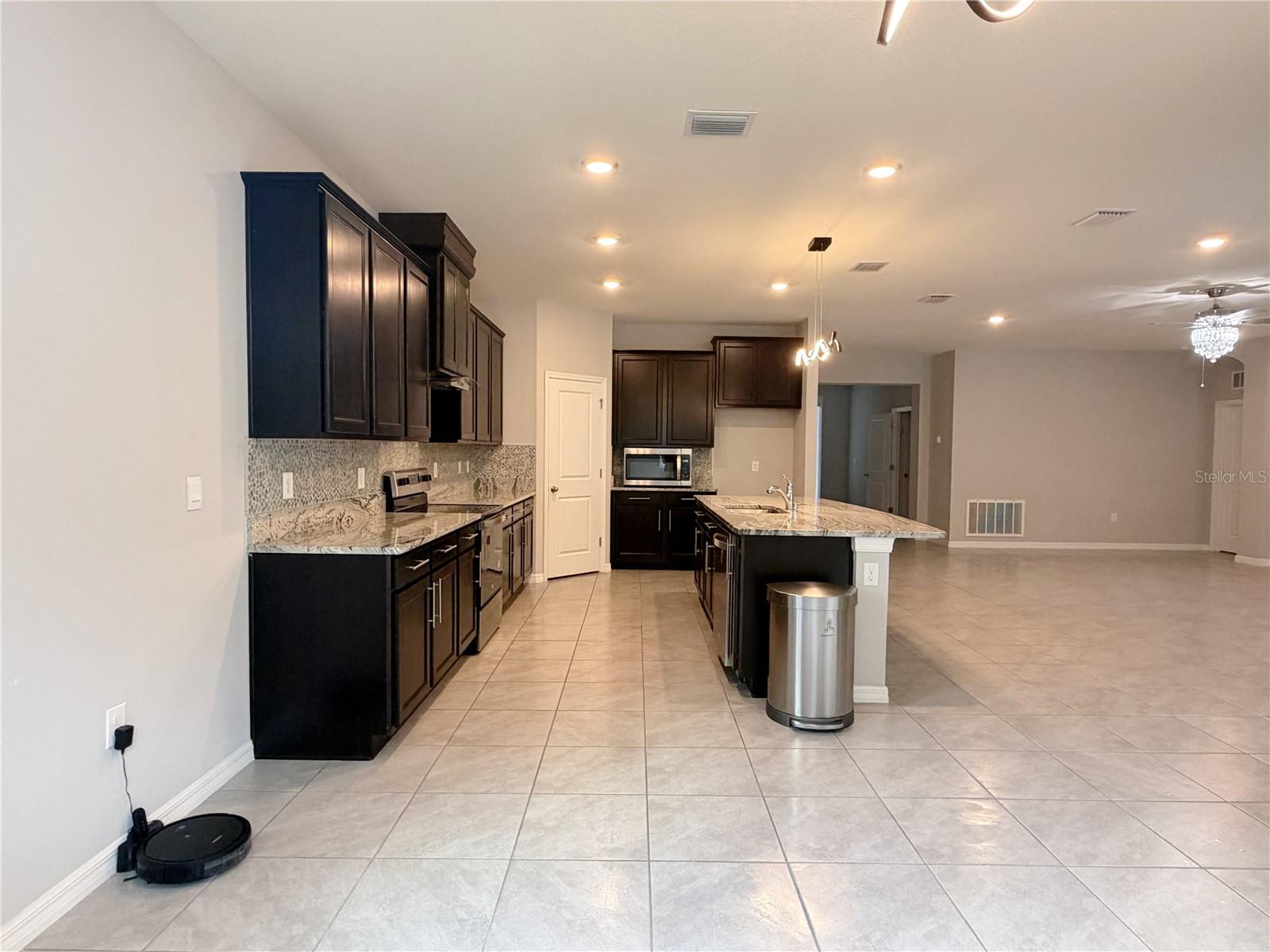 DEER PATH NORTH - Residential Lease