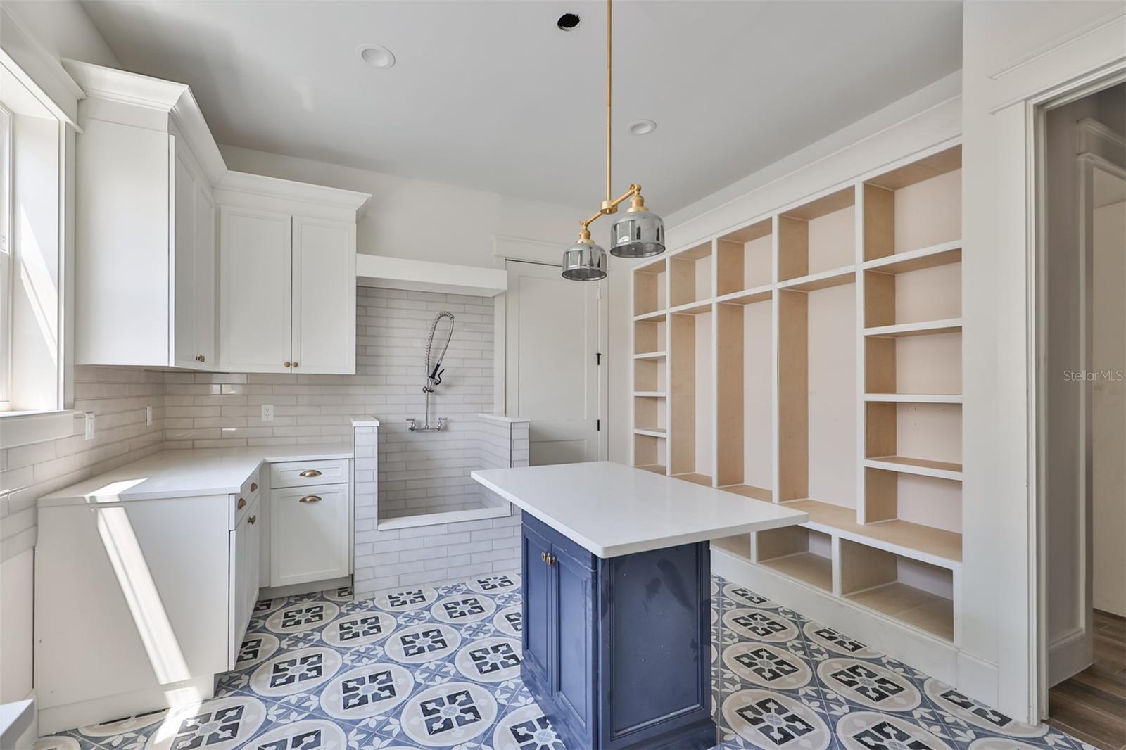 BEL MAR REV UNIT 9 REVI - Residential