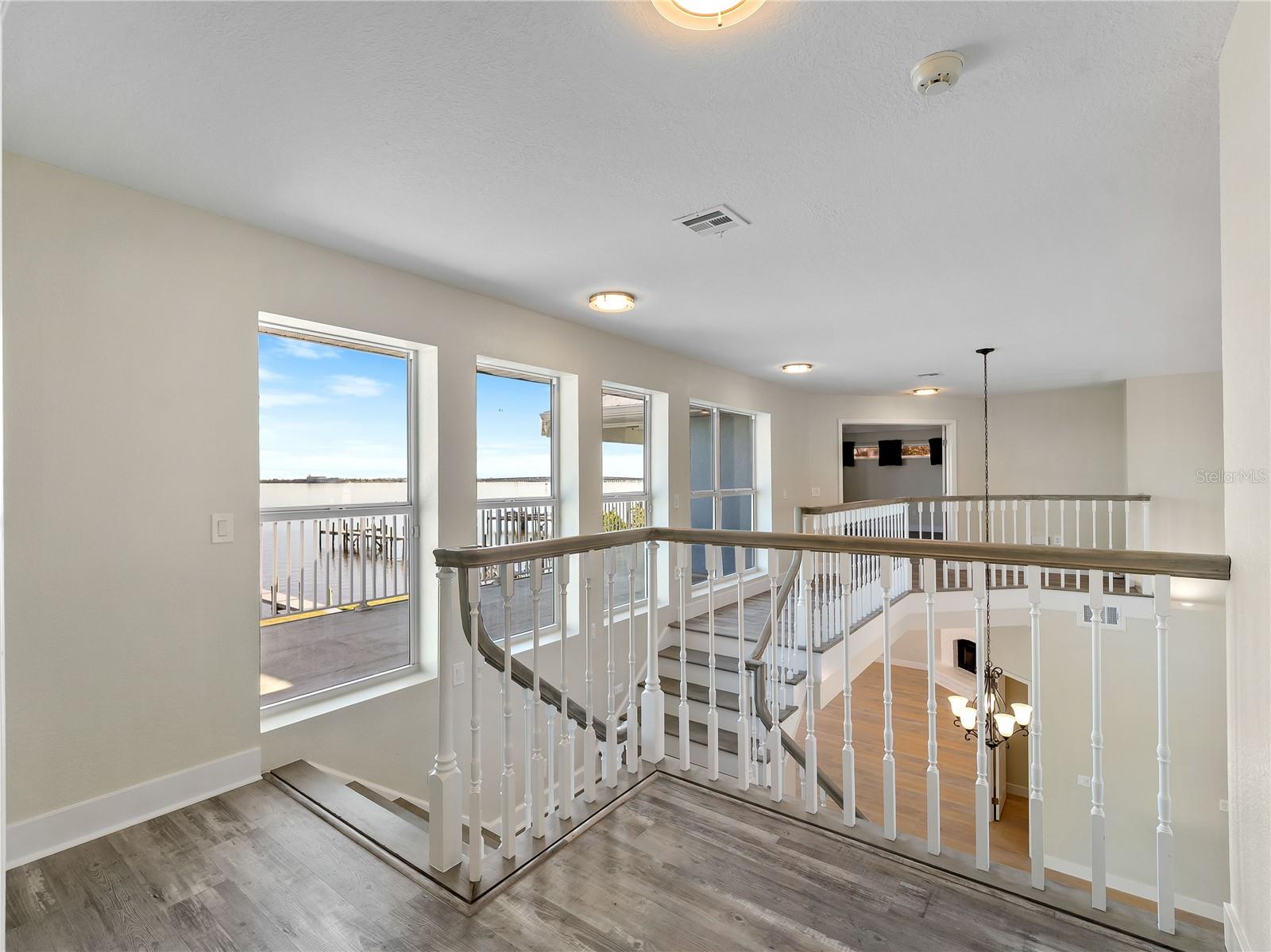 CHARLOTTE SHORES UNIT 1 - Residential