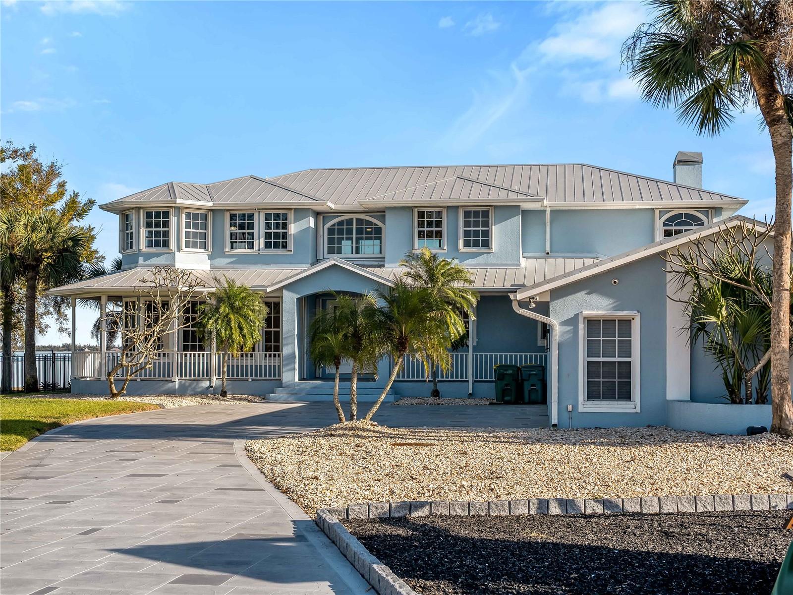 CHARLOTTE SHORES UNIT 1 - Residential