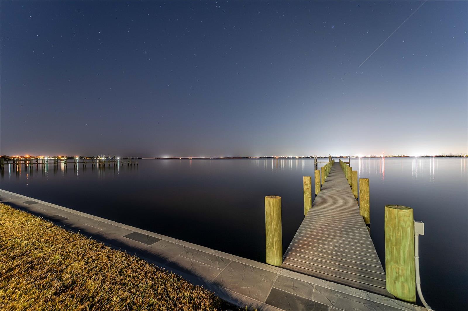 CHARLOTTE SHORES UNIT 1 - Residential