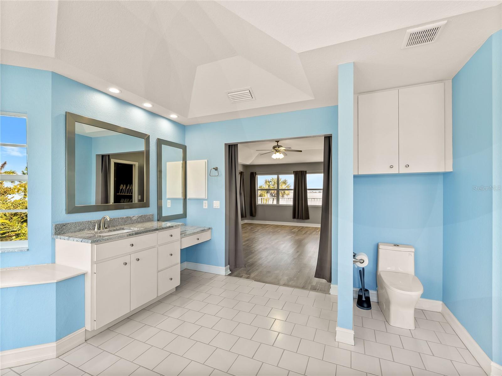 CHARLOTTE SHORES UNIT 1 - Residential