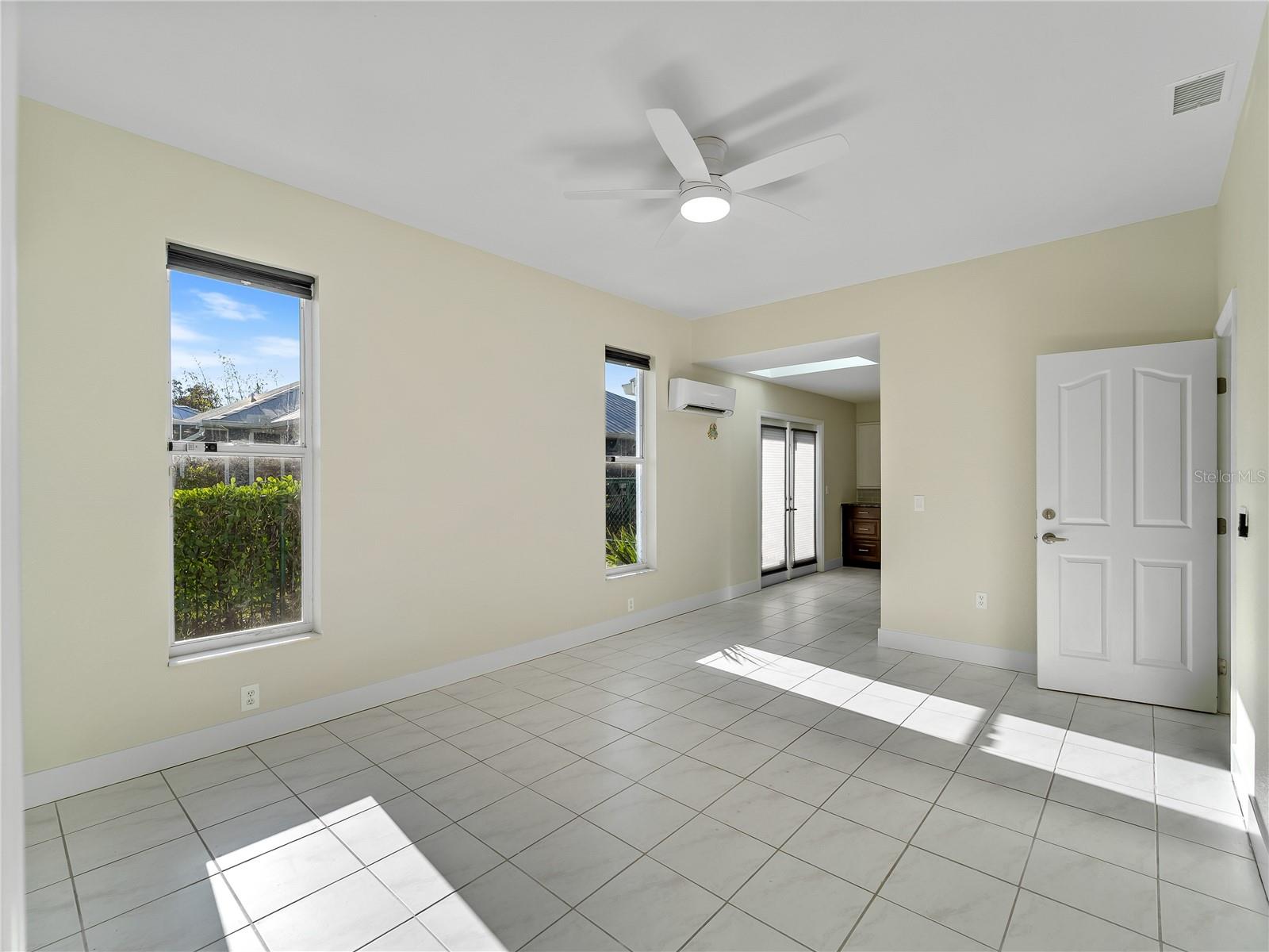 CHARLOTTE SHORES UNIT 1 - Residential