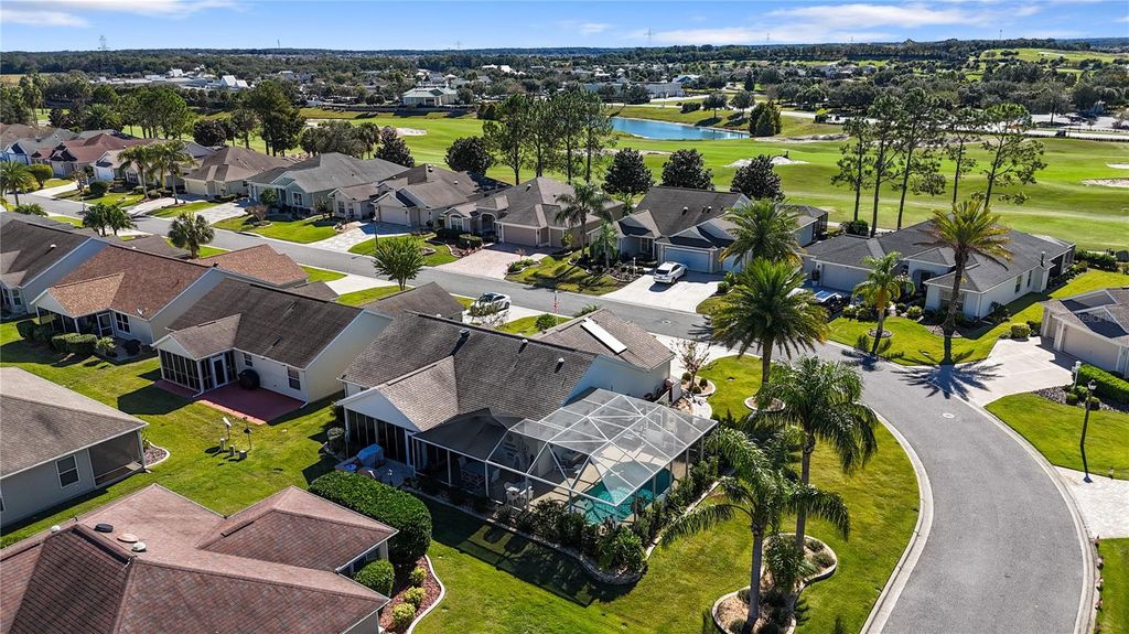 Photo of 512 Ainsworth Circle, The Villages, FL 32162 (MLS # G5104284)