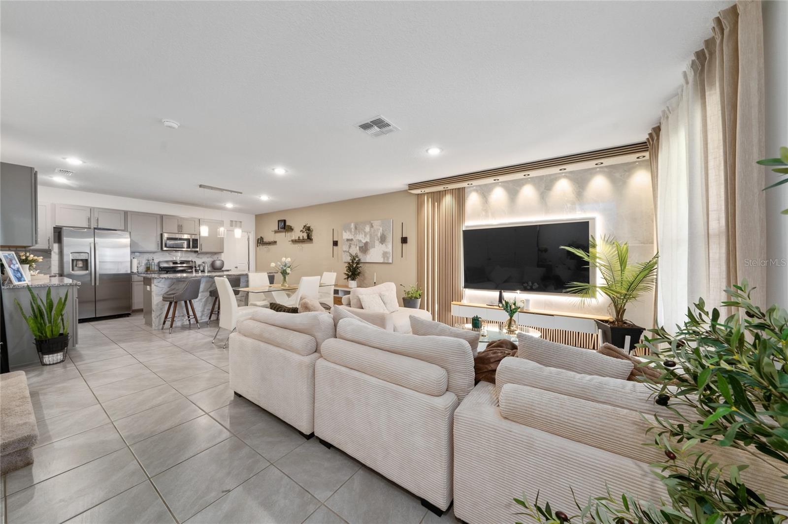 15140 WINDFLOWER ALLEY