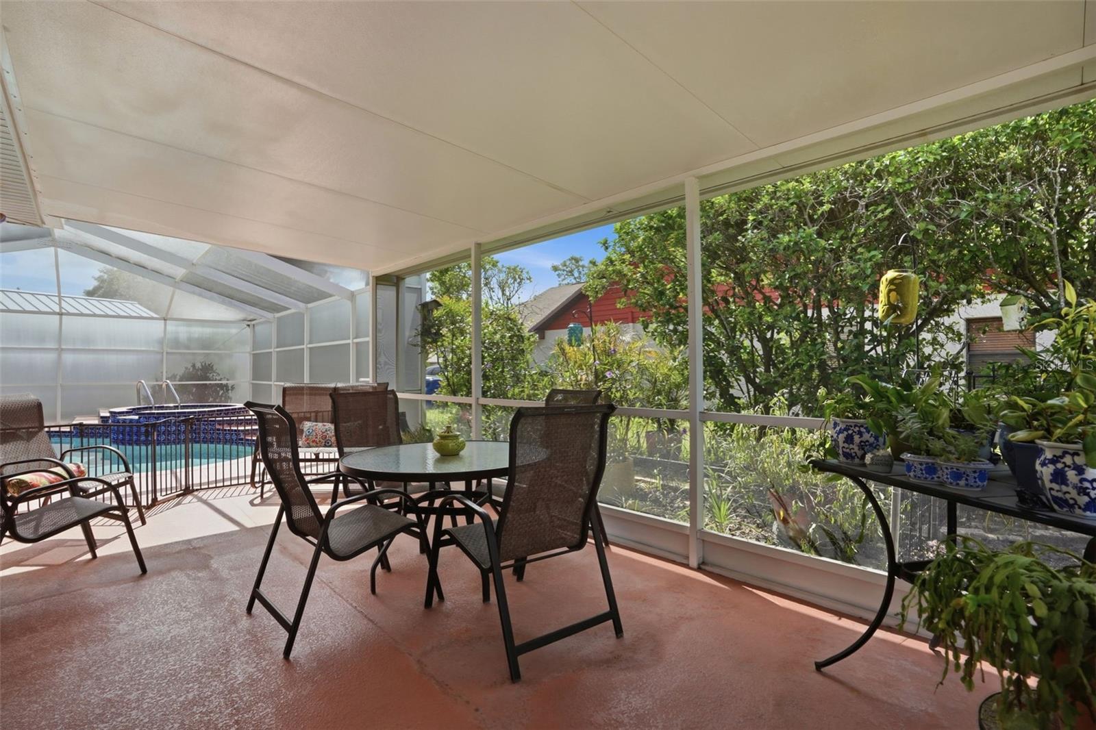 RIVER CROSSING - Residential