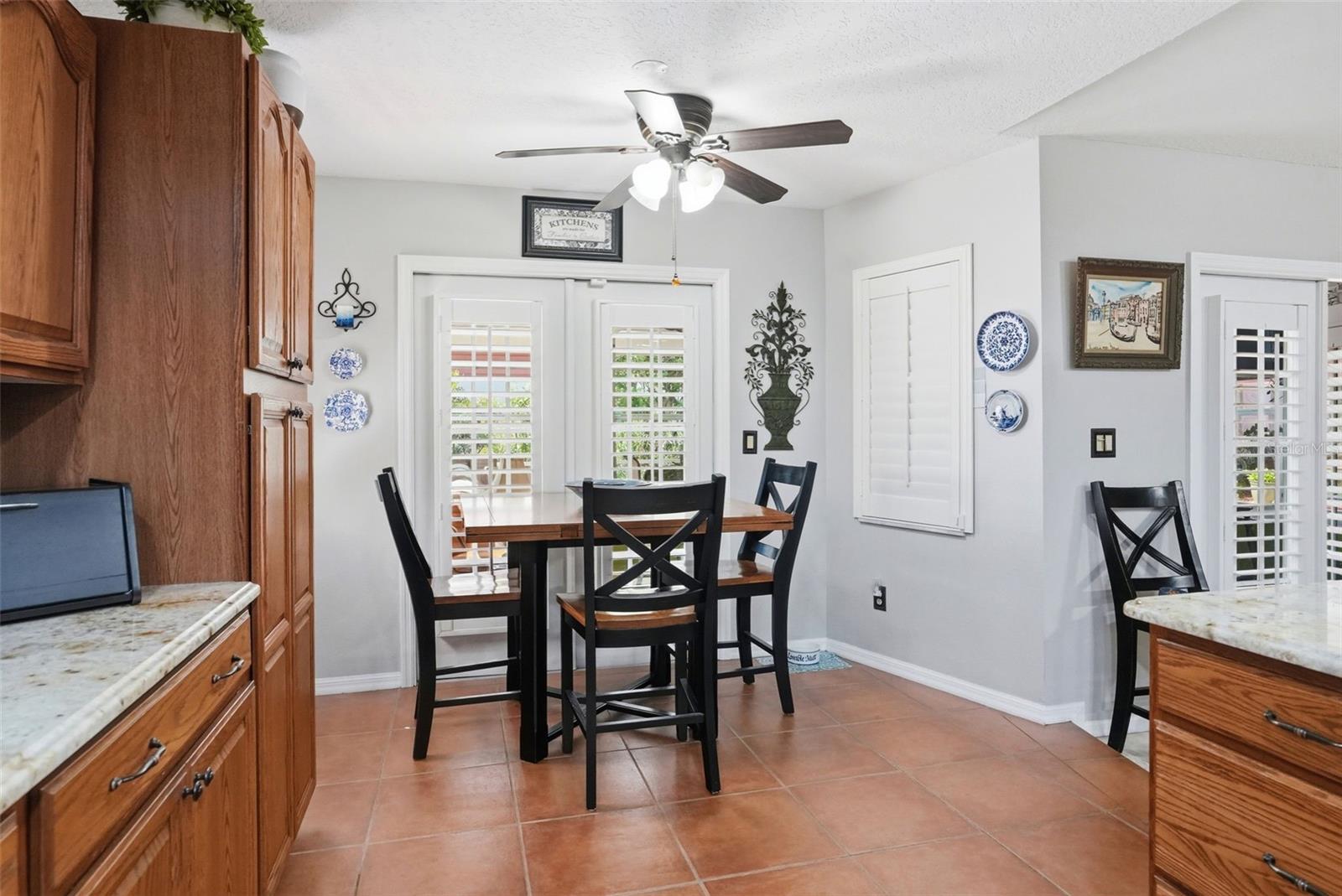 RIVER CROSSING - Residential