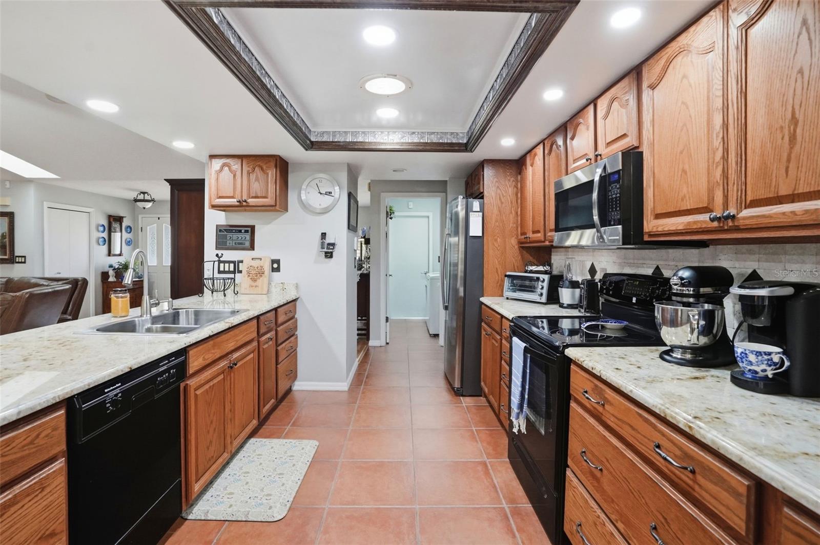 RIVER CROSSING - Residential