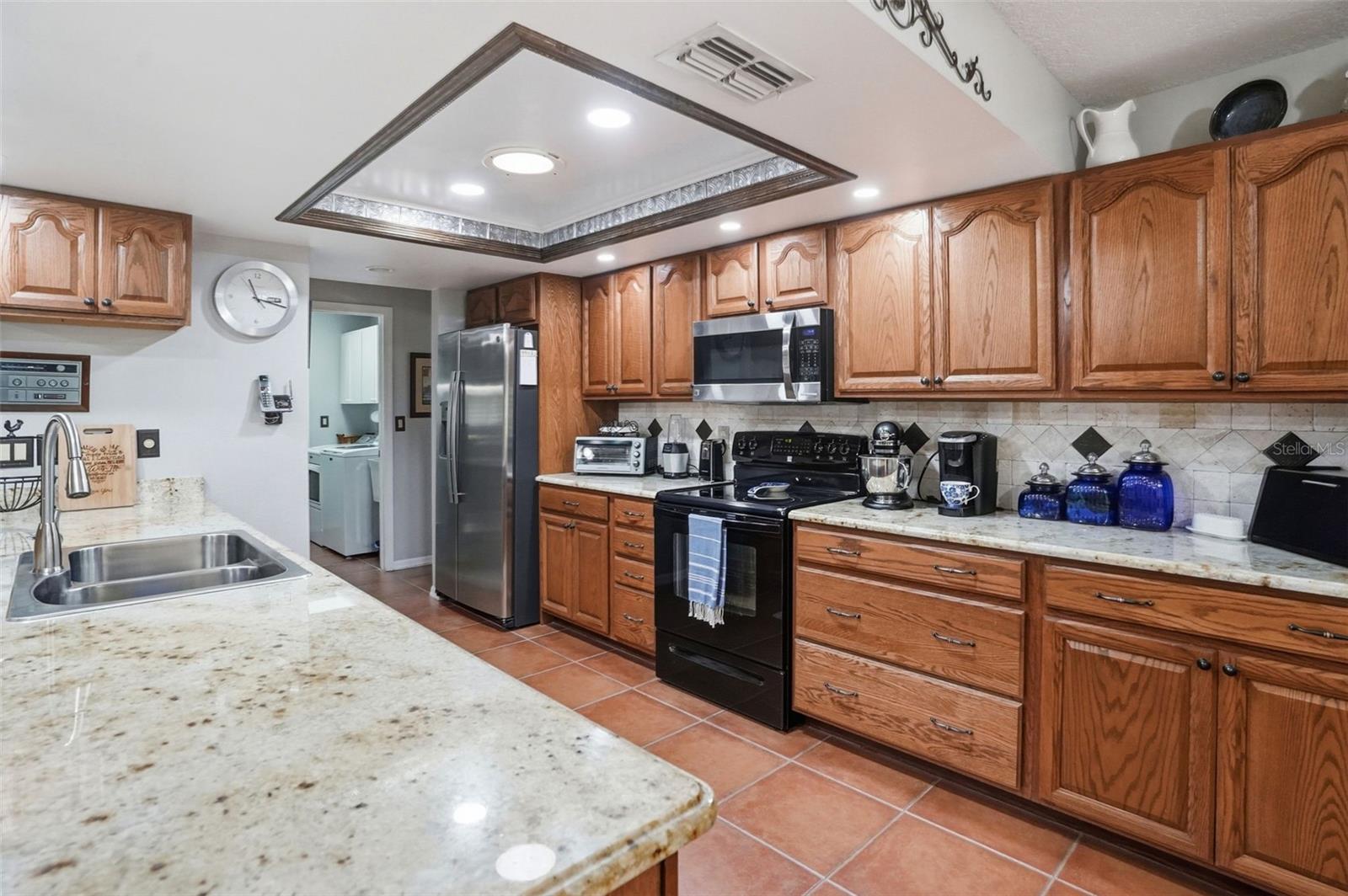 RIVER CROSSING - Residential