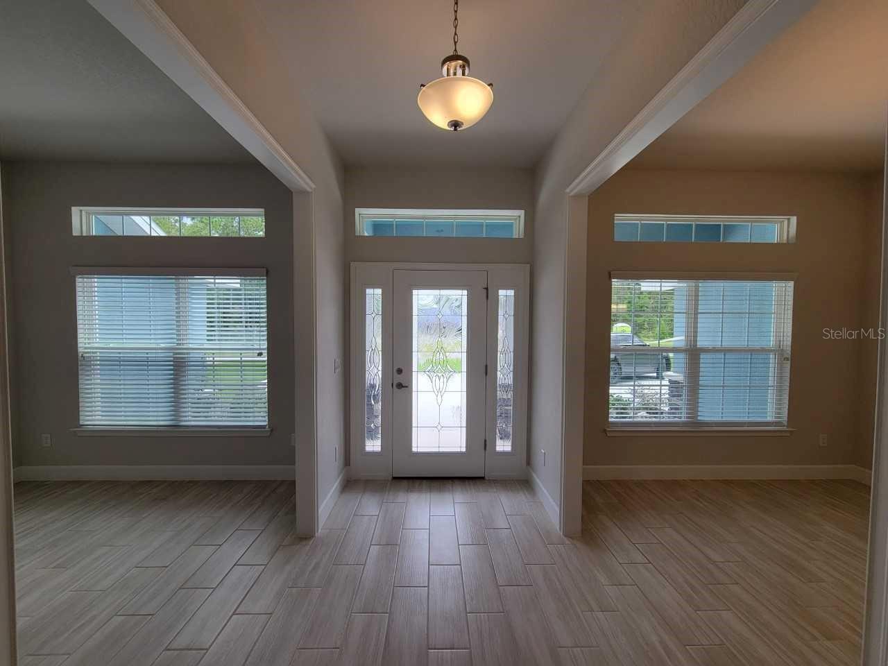 MARION OAKS UN 4 - Residential