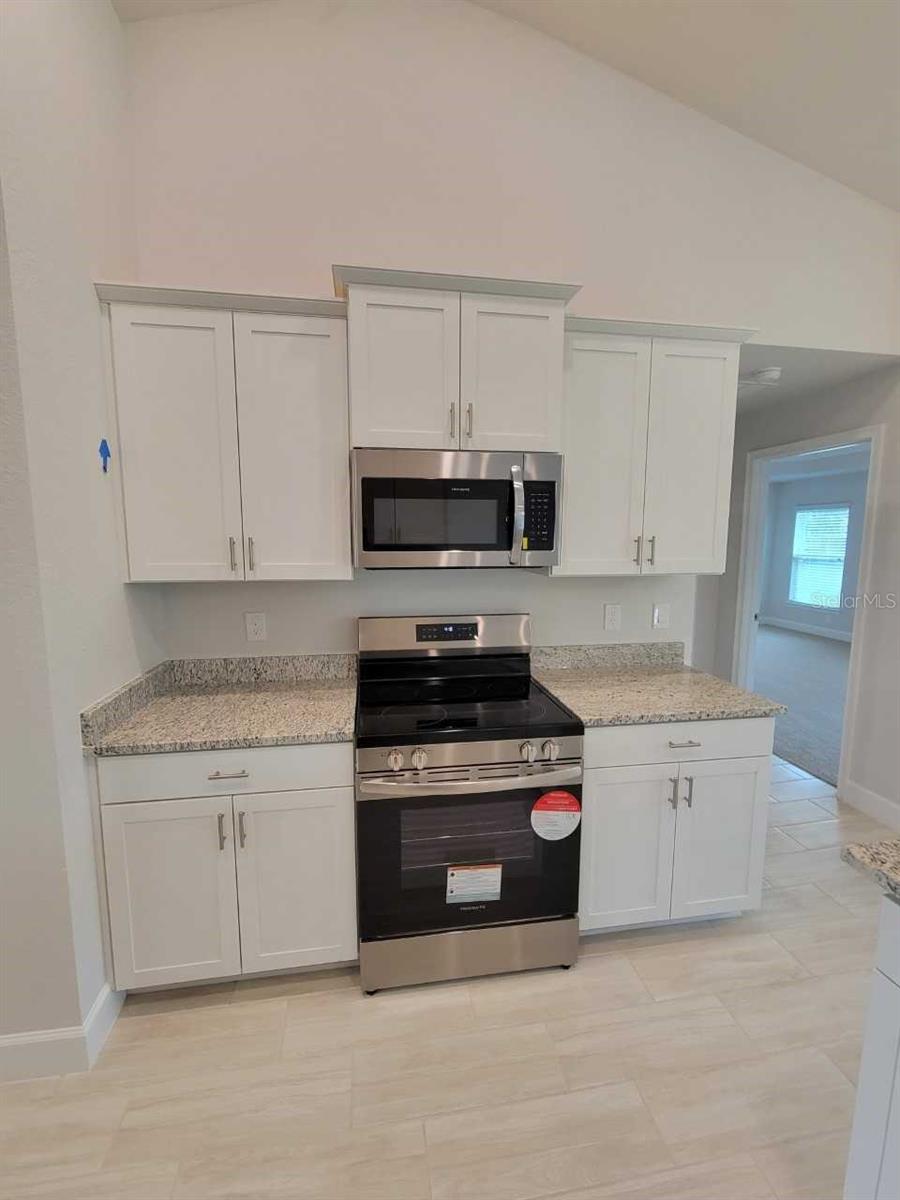 MARION OAKS UN 4 - Residential