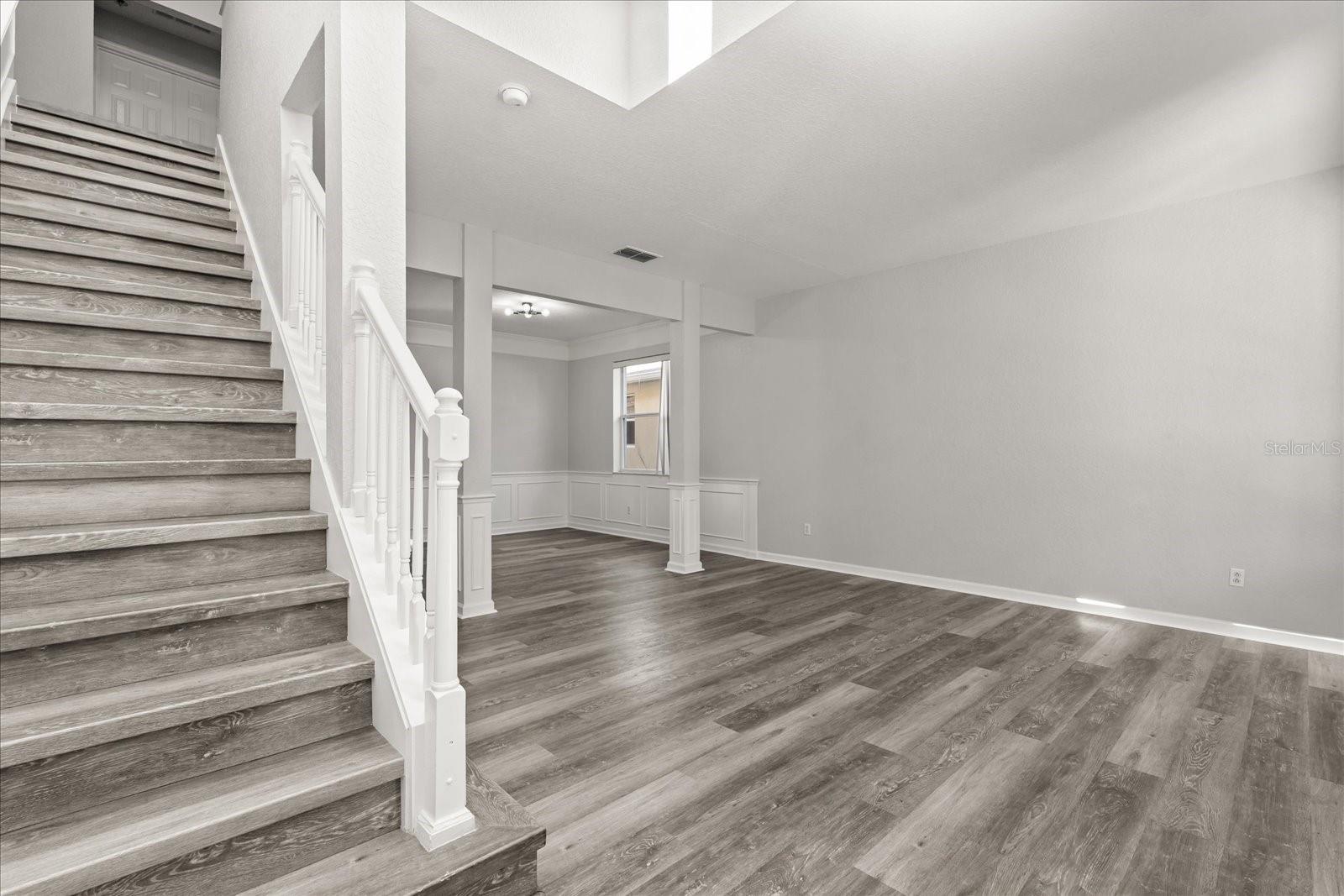 LAKES/WINDERMERE-PEACHTREE - Residential