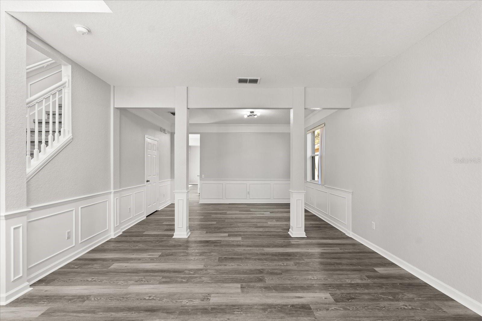 LAKES/WINDERMERE-PEACHTREE - Residential