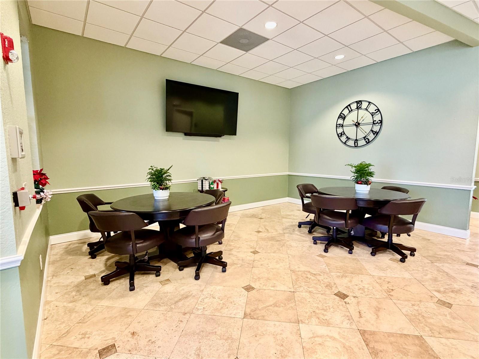 WATERFORD AT PALM HARBOR LUXURY CONDO - Residential