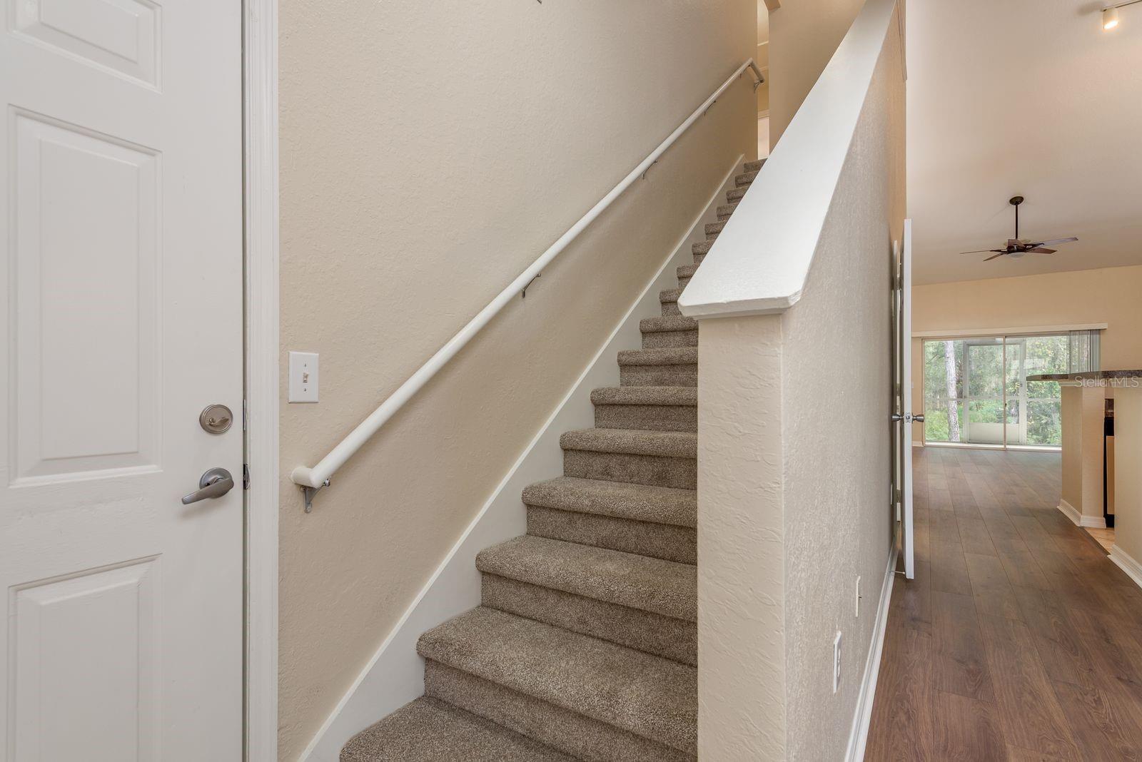 WATERFORD AT PALM HARBOR LUXURY CONDO - Residential