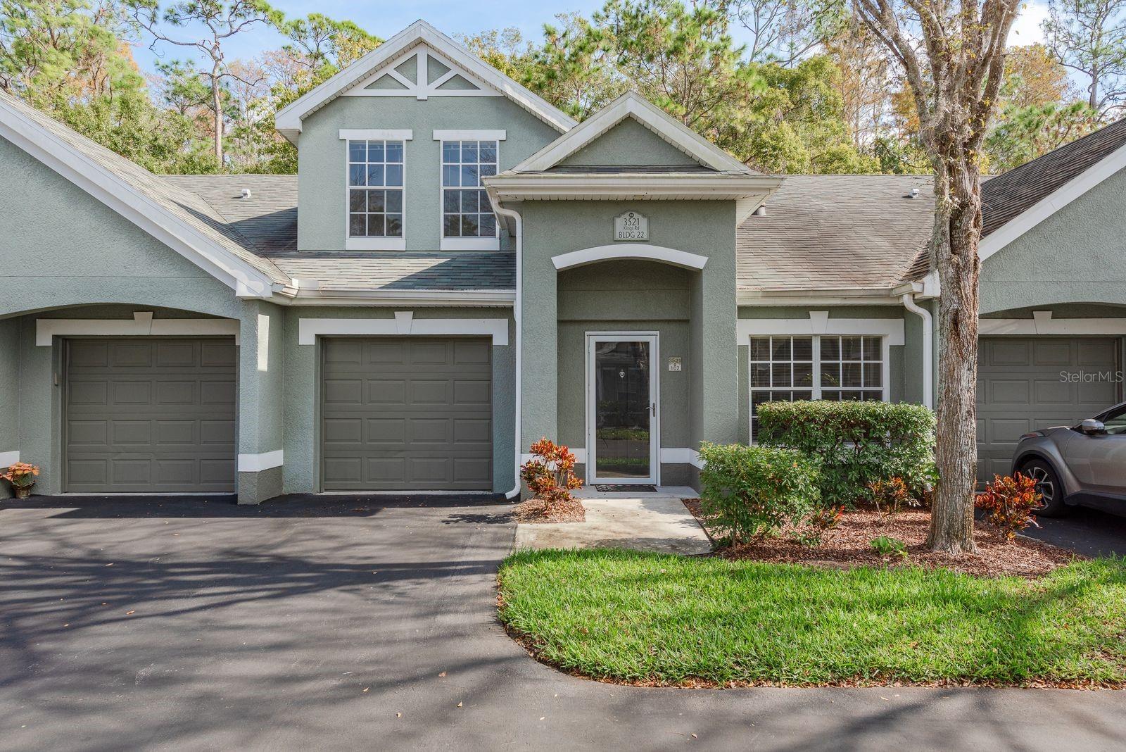 WATERFORD AT PALM HARBOR LUXURY CONDO - Residential