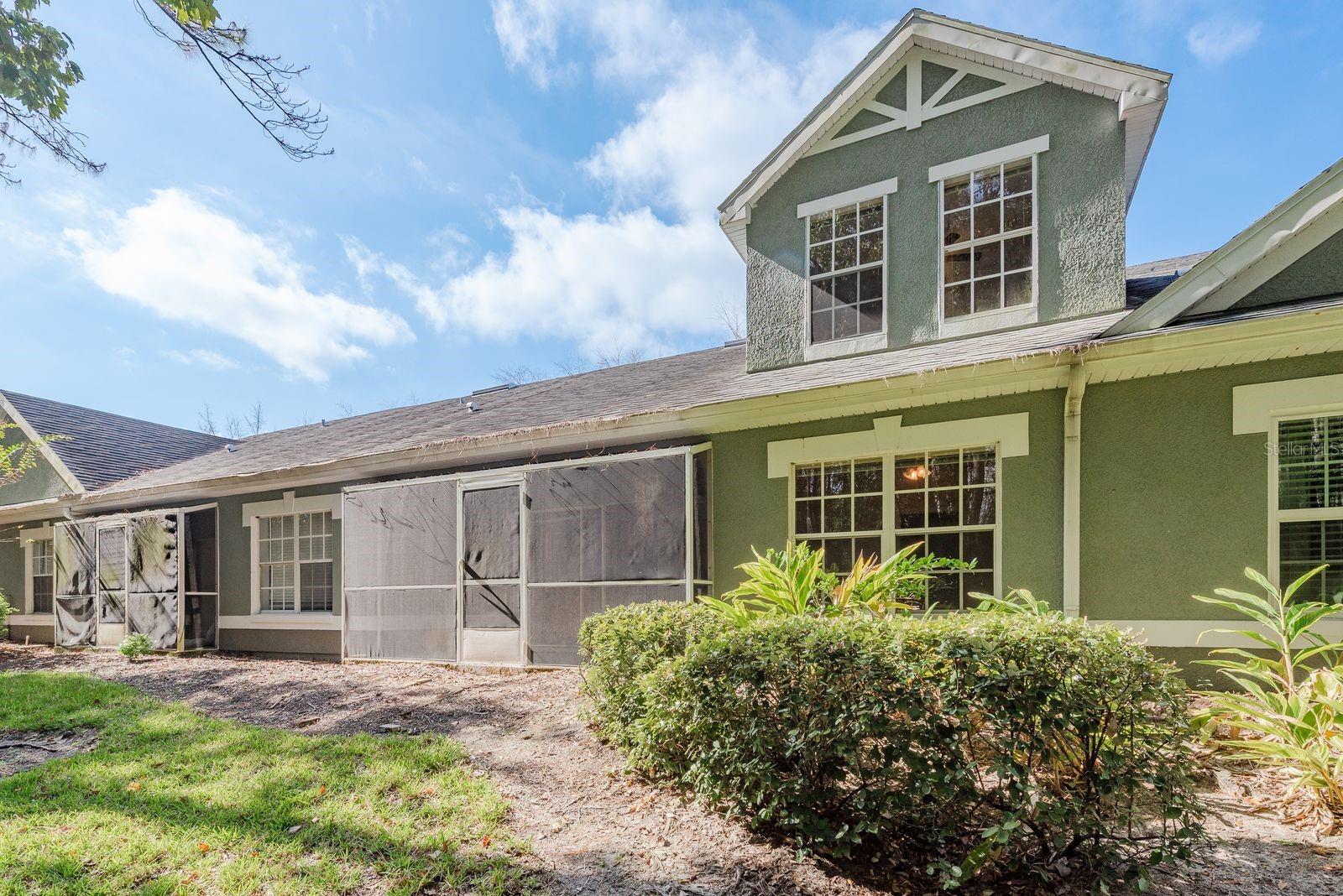 WATERFORD AT PALM HARBOR LUXURY CONDO - Residential