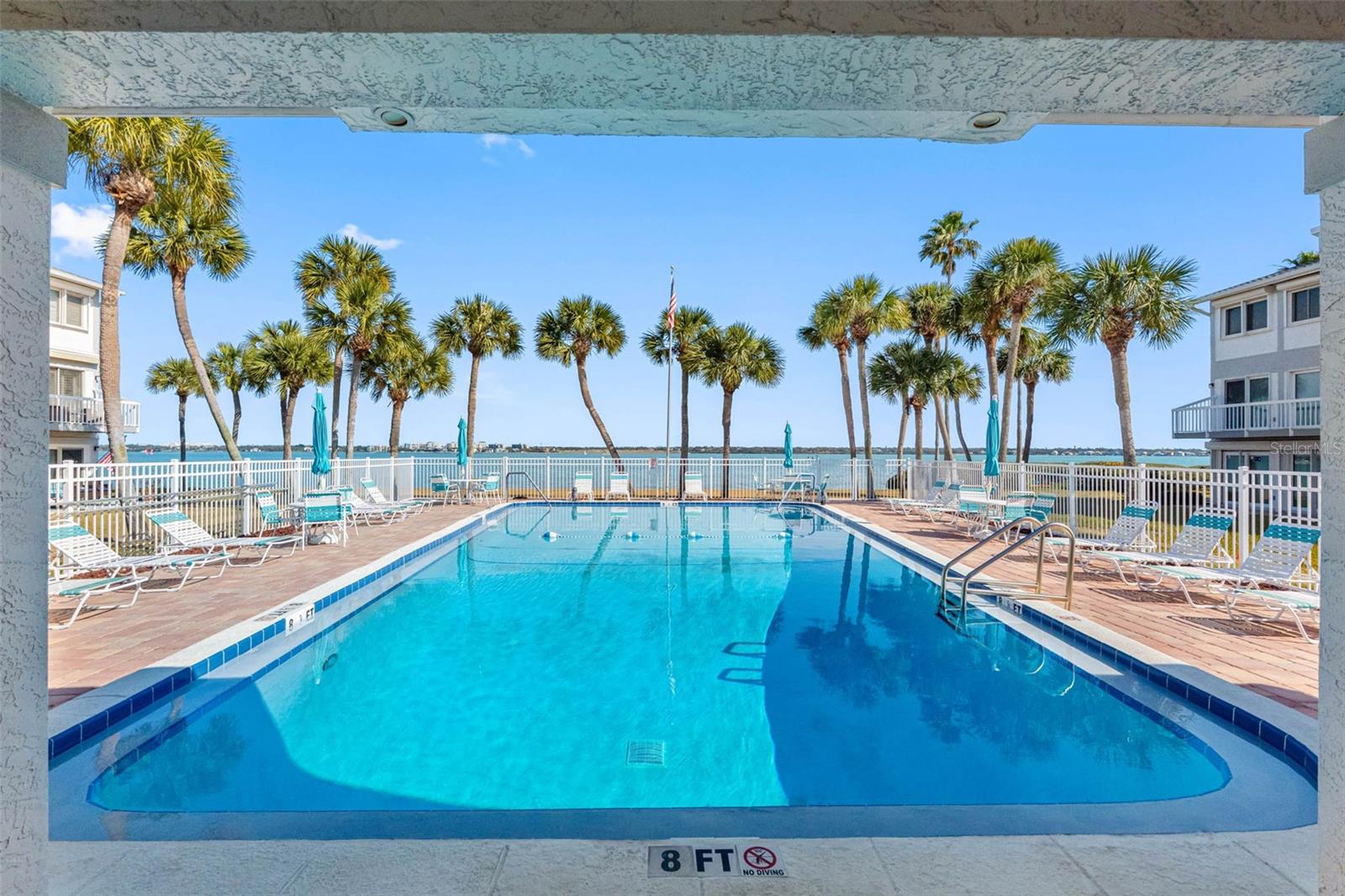 SAND KEY CONDO-BAYSIDE GARDENS I - Residential