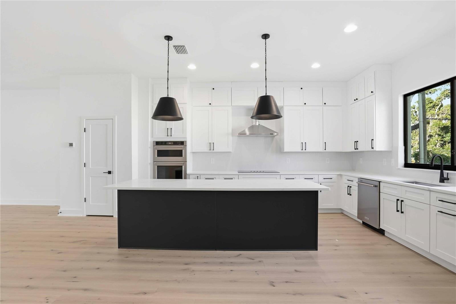 THE HARPER AND THE SAMSON - Residential