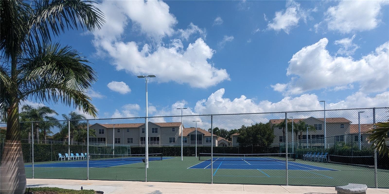 SERENADE ON PALMER RANCH - Residential Lease