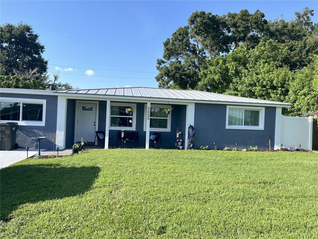 Photo of 2625 46th Avenue N, St Petersburg, FL 33714 (MLS # TB8405071)
