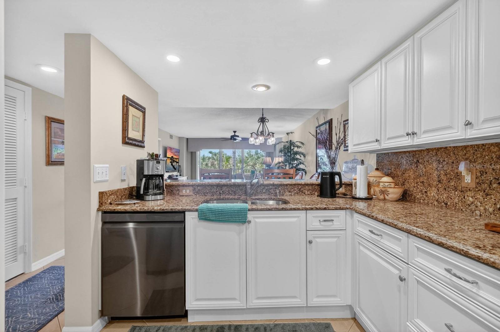 OCEANS CLOVERLEAF NORTH - Residential