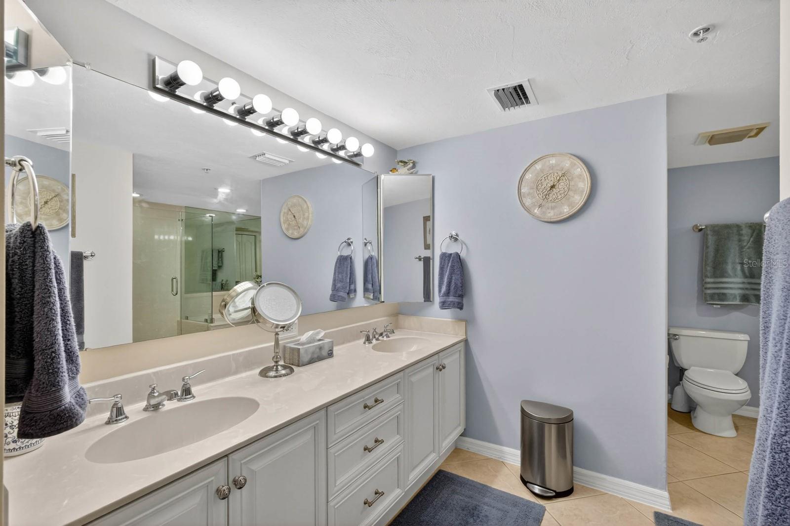 OCEANS CLOVERLEAF NORTH - Residential