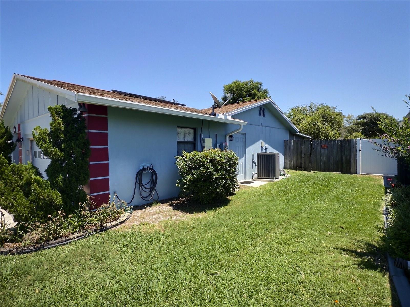 PALM HARBOR - Residential