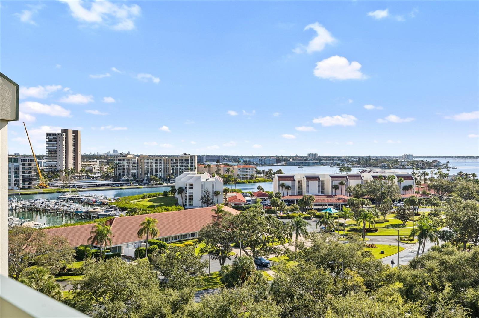 HARBOURSIDE CONDO - Residential