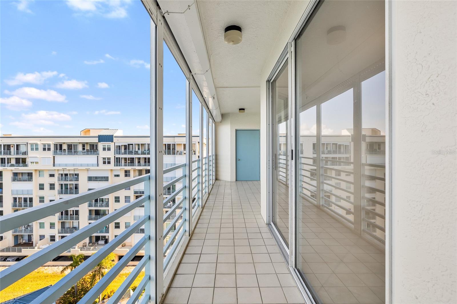 HARBOURSIDE CONDO - Residential