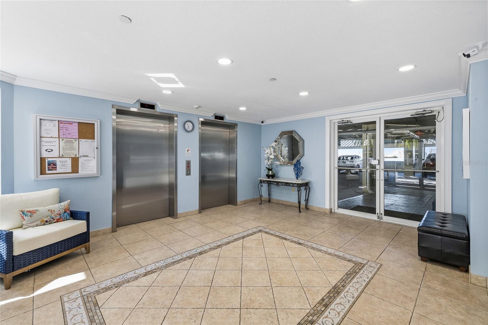 HARBOURSIDE CONDO - Residential