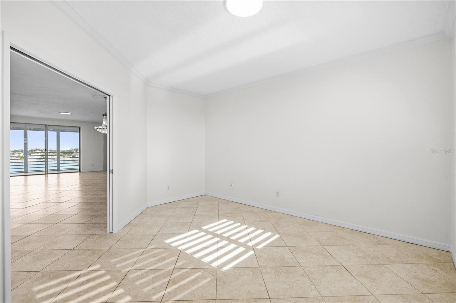 HARBOURSIDE CONDO - Residential